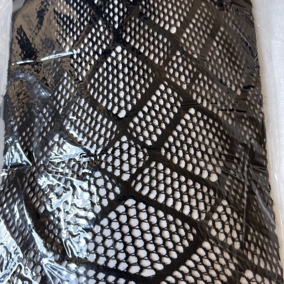 New! Fishnet Pattern Stockings Tights - Picture 4 of 5